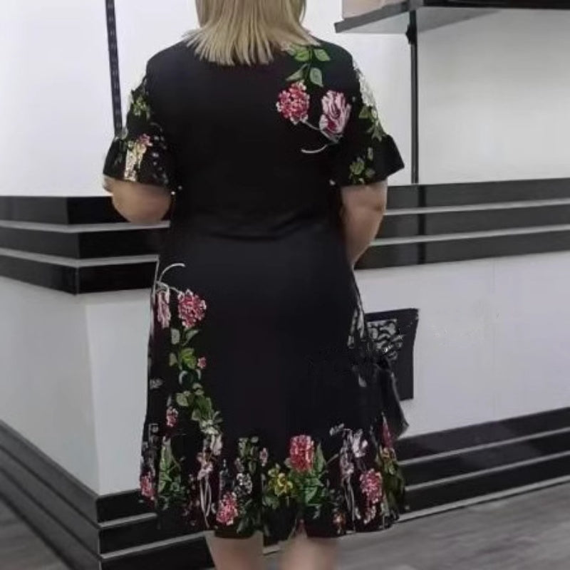 🌺Elegantna prevelika obleka z volančki in potiskom - GR