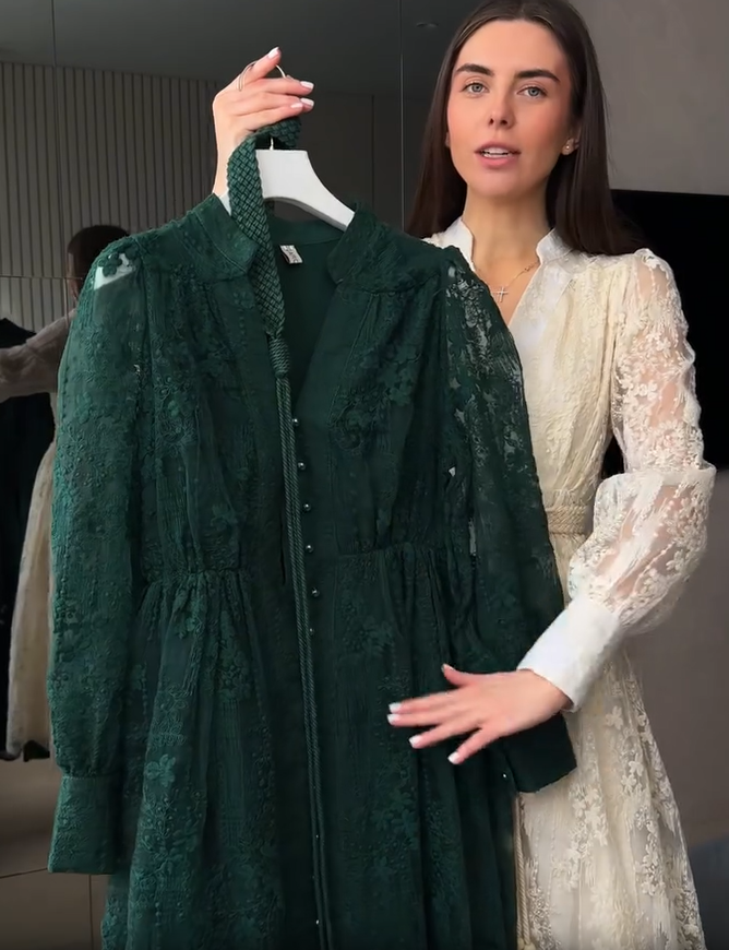 Γυναικείο φόρεμα με V-λαιμόκοψη, πλούσια κεντημένο-GR