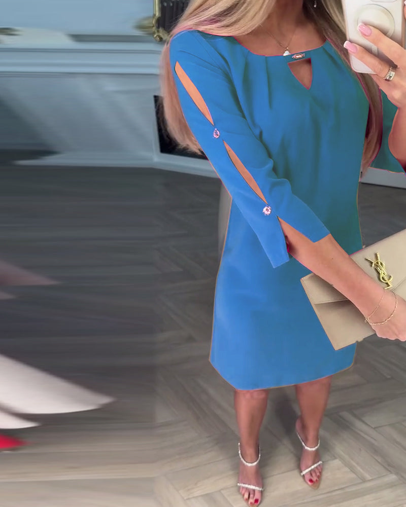 Κομψό, μονόχρωμο, απλό φόρεμα σε σχήμα V-GR