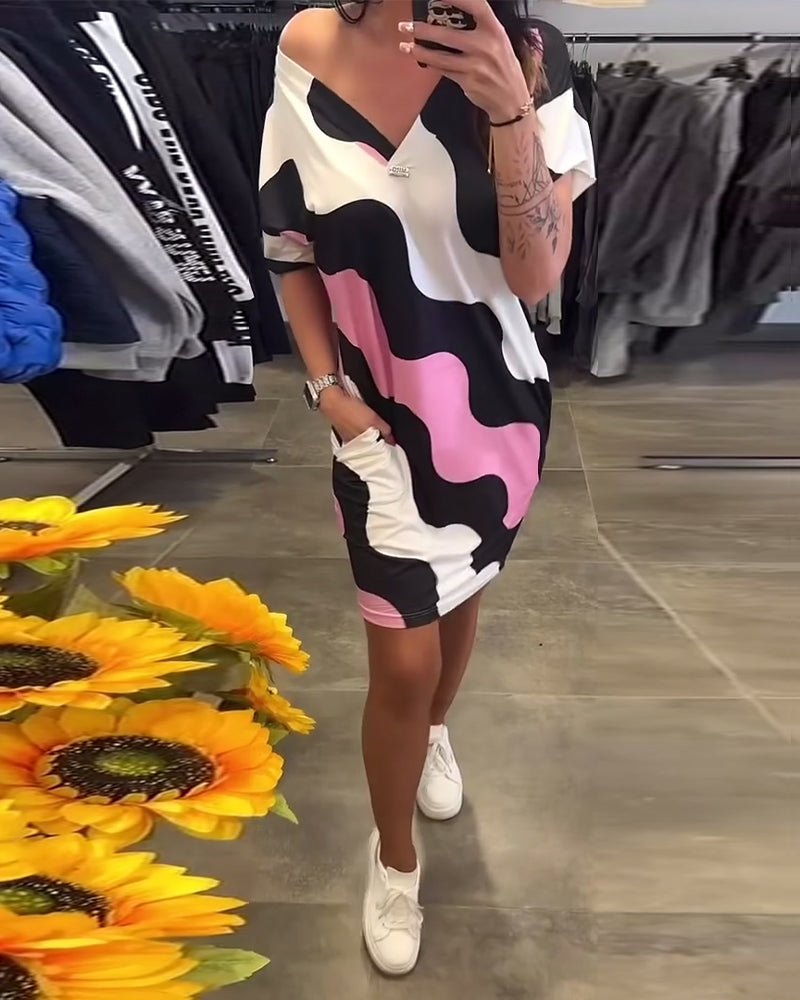 Φόρεμα με V λαιμόκοψη, κυματιστό σχέδιο-GR