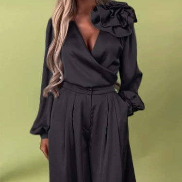 Πολυτελές σετ με σατέν πουκάμισο και φαρδύ παντελόνι-GR