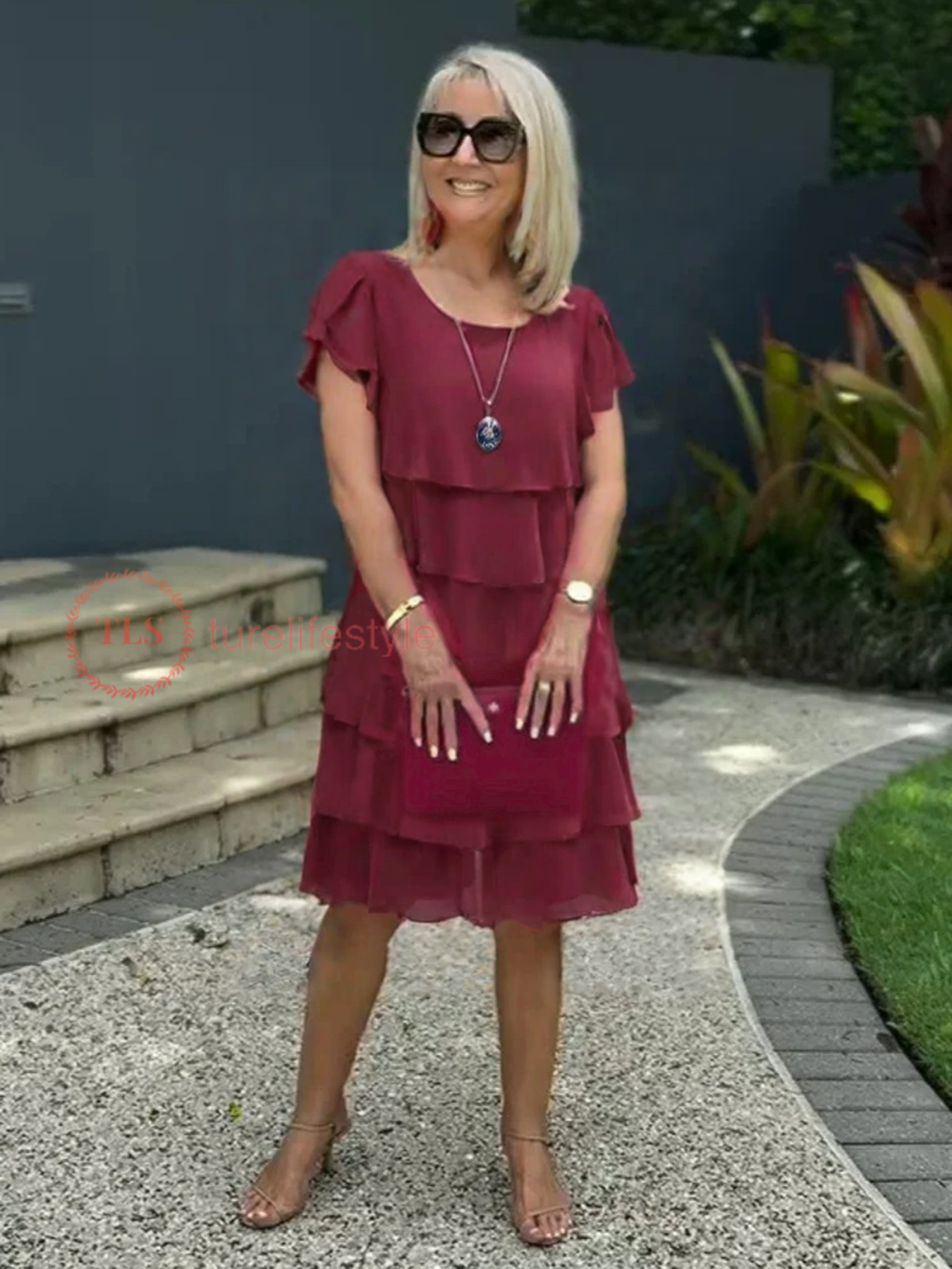 Ohlapna obleka s plastmi šifona - GR 