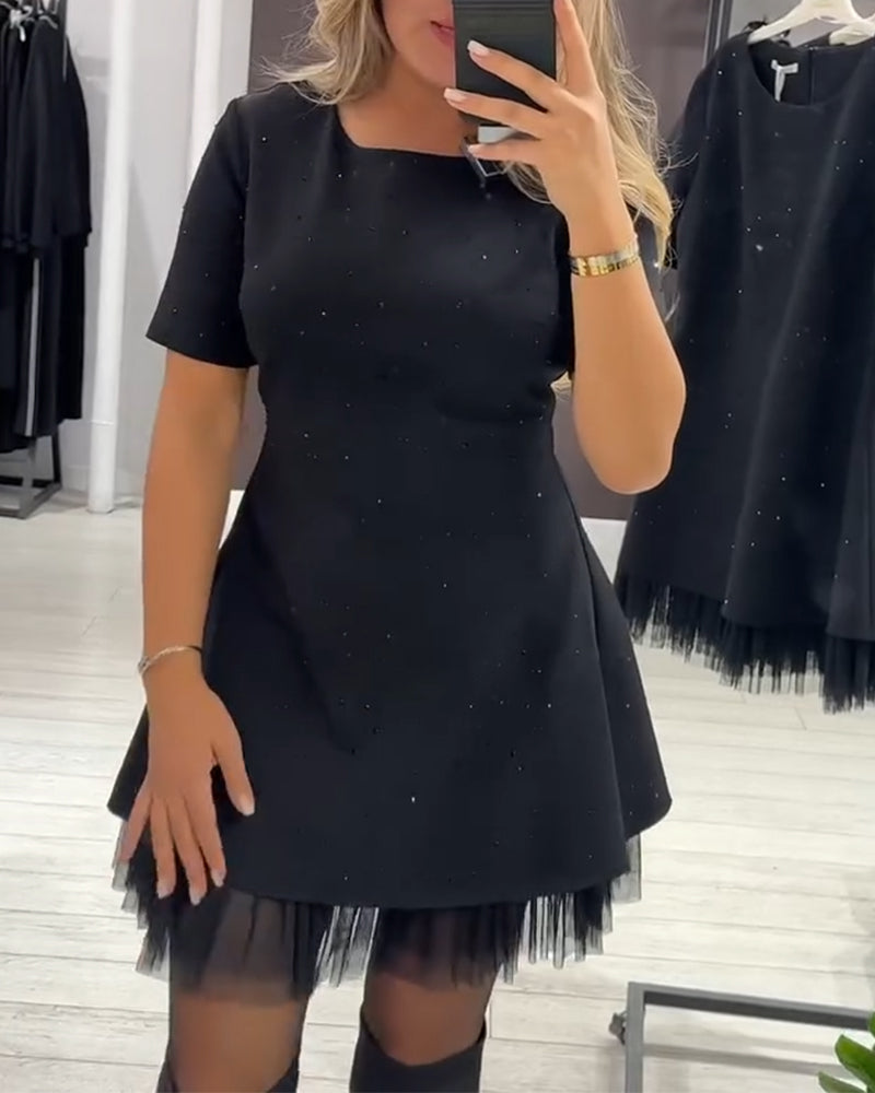 Elegantna, bleščeča obleka iz mrežastega patchworka-SI