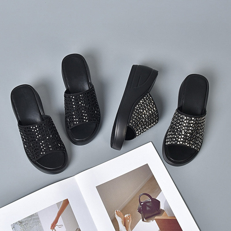 Säravad naiste sandaalid-EE