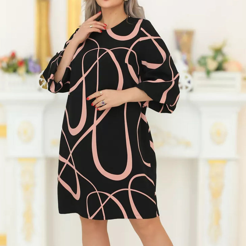 🌸 Raštuota obleka arvalia iškirpte ir septuų ketvirčių rankovėmis-LT