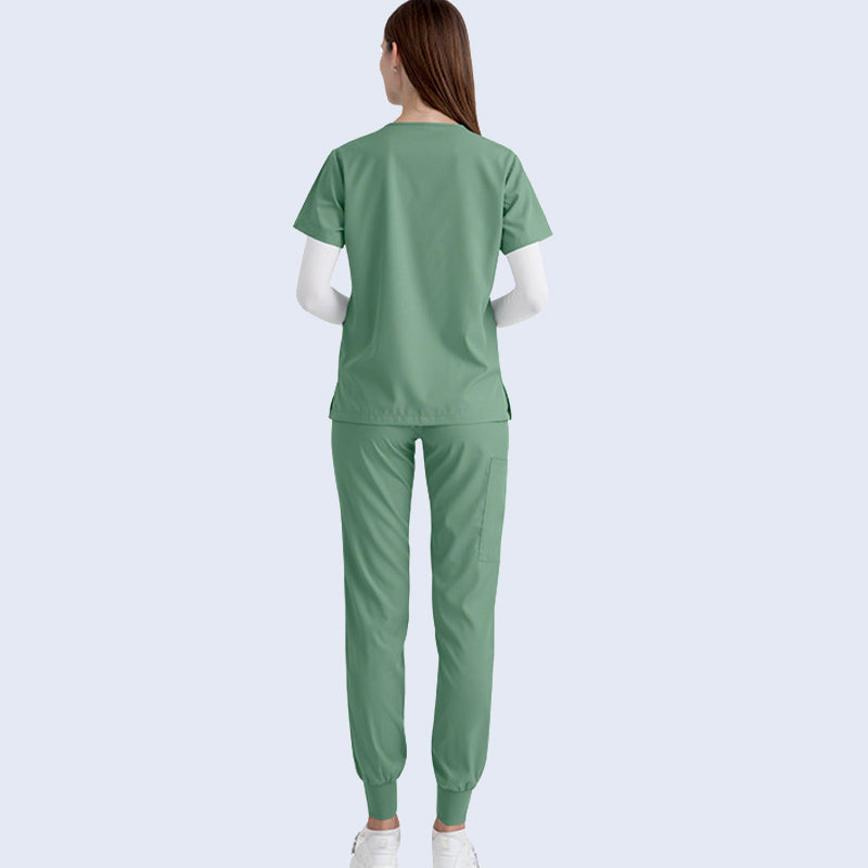 Udoben in funkcionalen komplet zaščitnih predpasnikov-SI