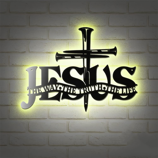 Stenska dekoracija križa Jezusa Resnice-SI